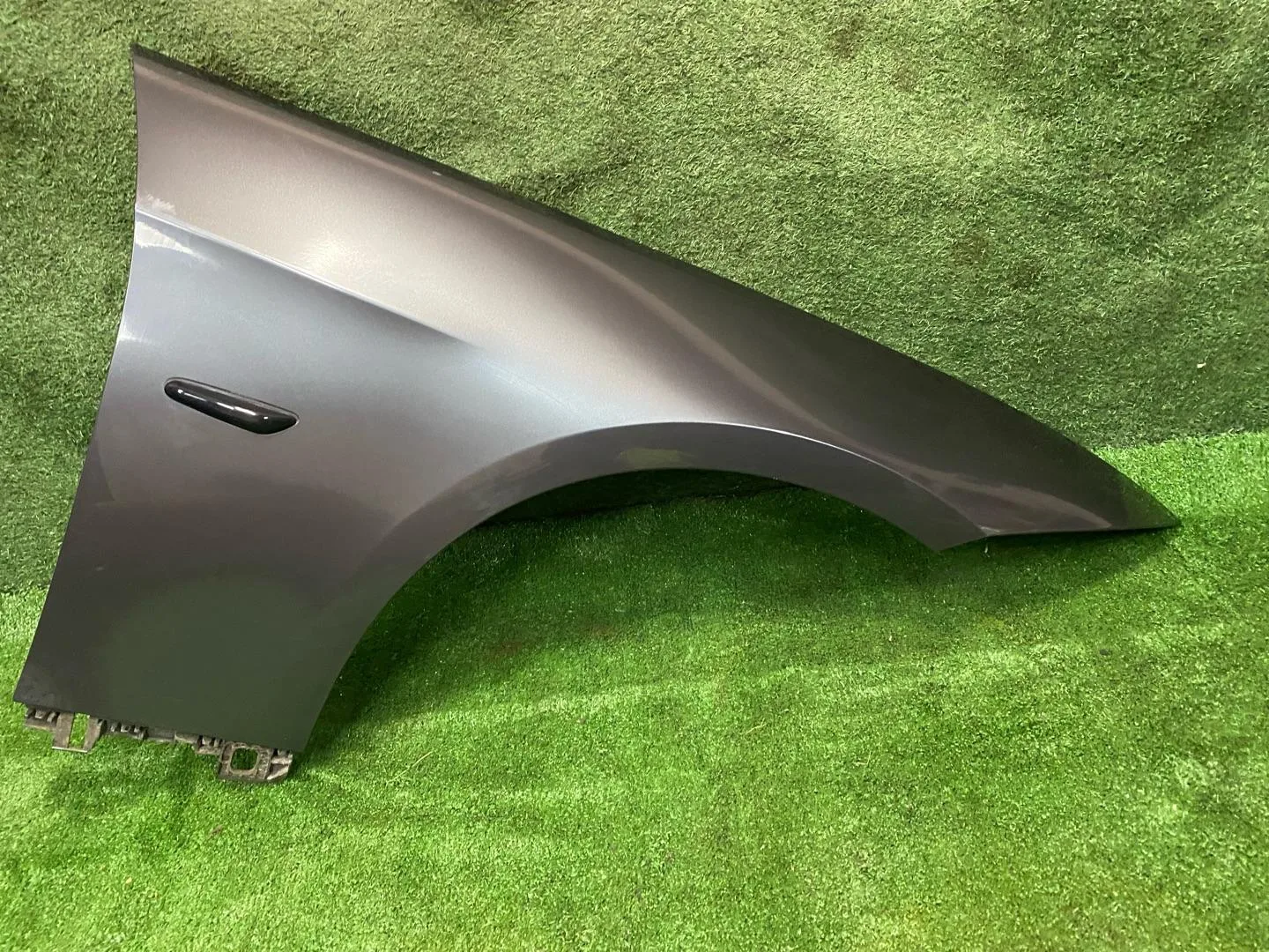 Крыло переднее правое BMW 3 E92/E93 E92 2007