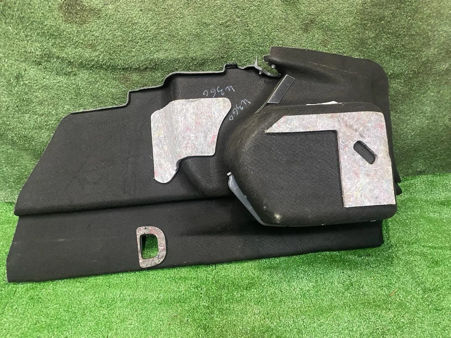 Обшивка отсека багажника BMW 7 F01/F02 F01 2010