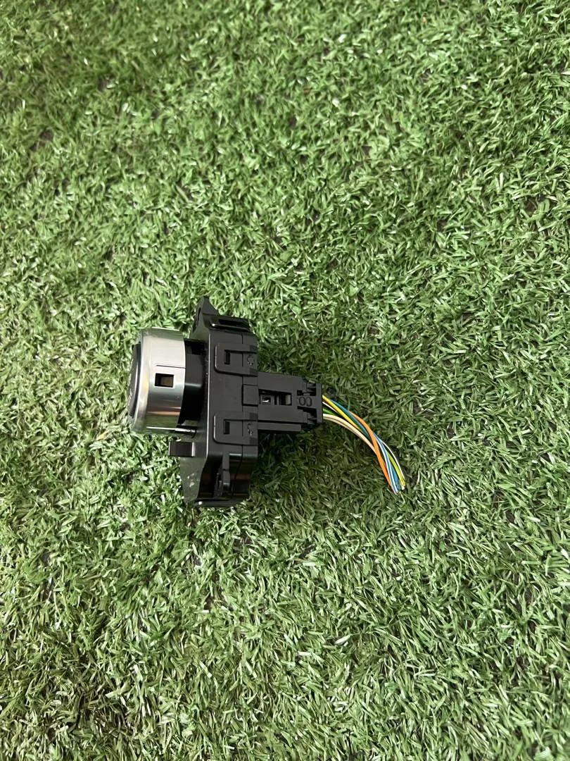 Кнопка запуска двигателя BMW 7 F01/F02 F01 2010