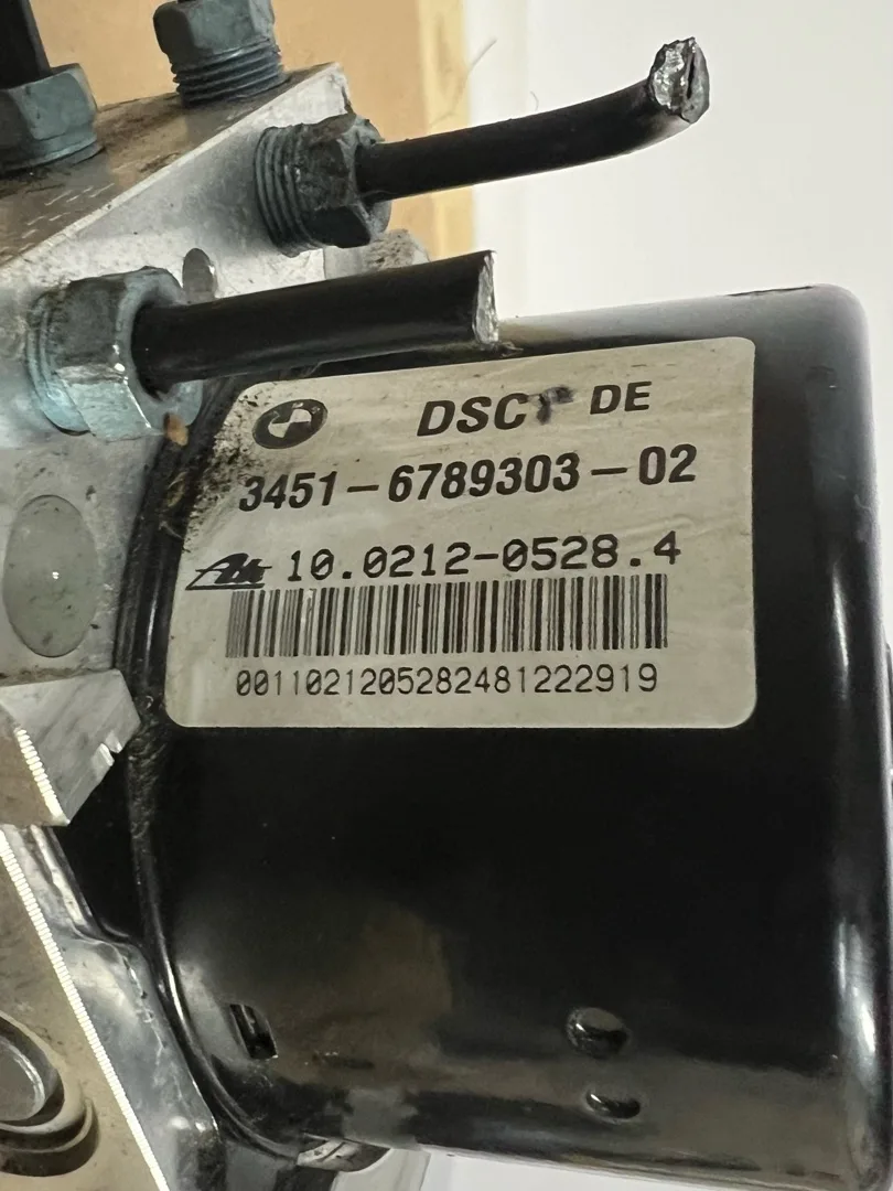 Блок ABS BMW 3 E90/E91 рест. E90 2011 6789303