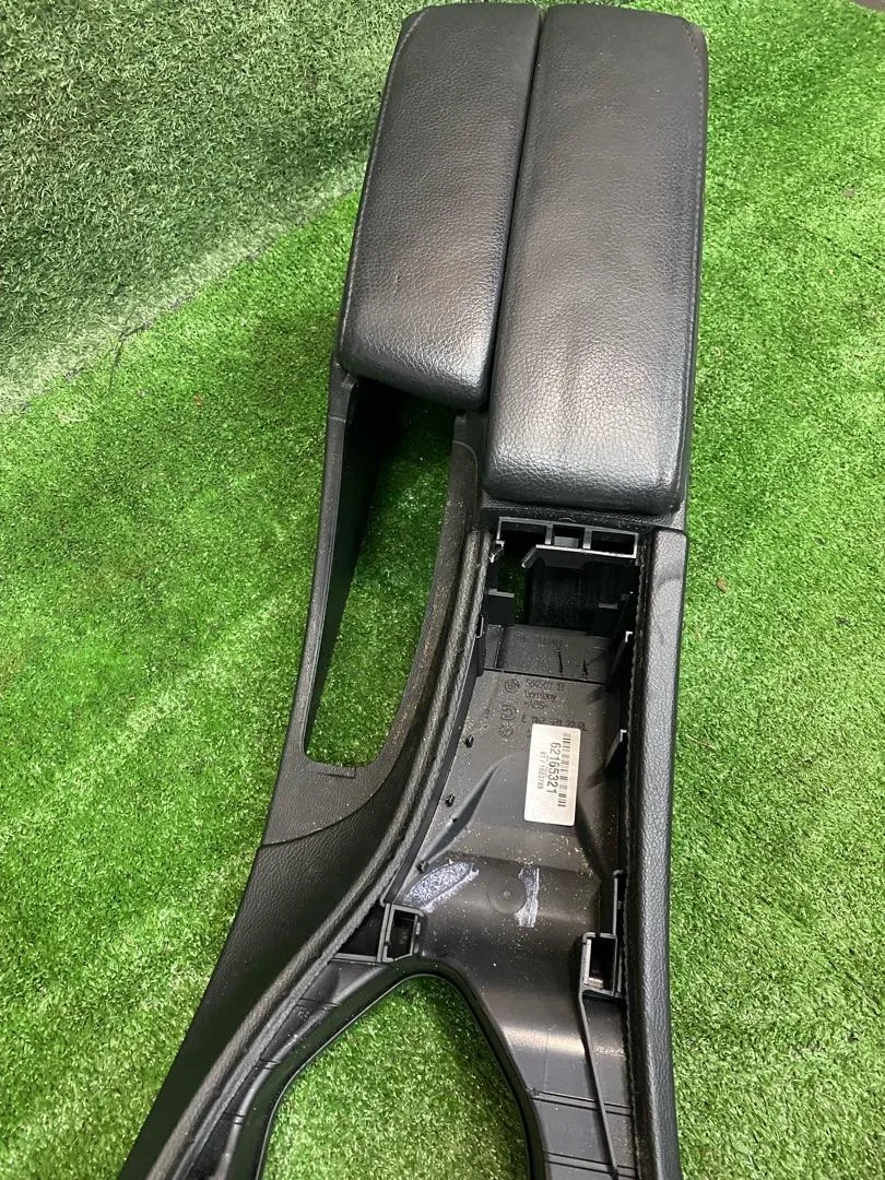 Центральный подлокотник BMW 3 E92/E93 E92 2007