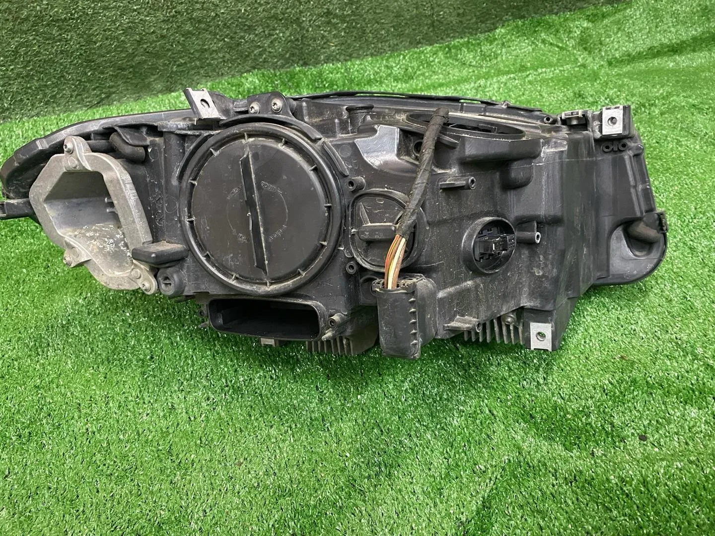 Фара левая BMW 5 F10/F11 F10 2010 7203253