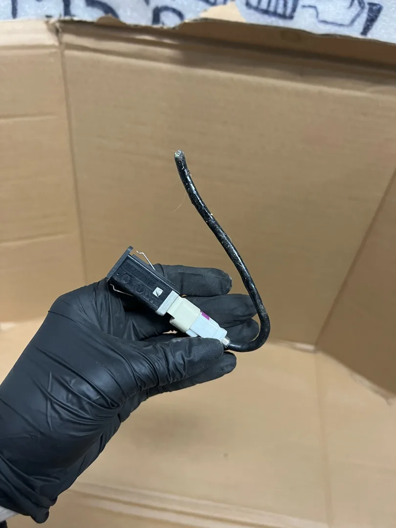 Разъем AUX / USB BMW 3 E92/E93 рест. E92 2010