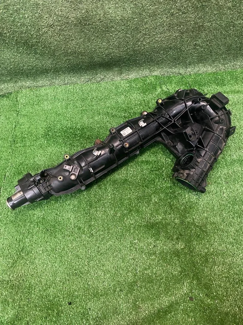 Впускной коллектор BMW 7 F01/F02 F01 2010