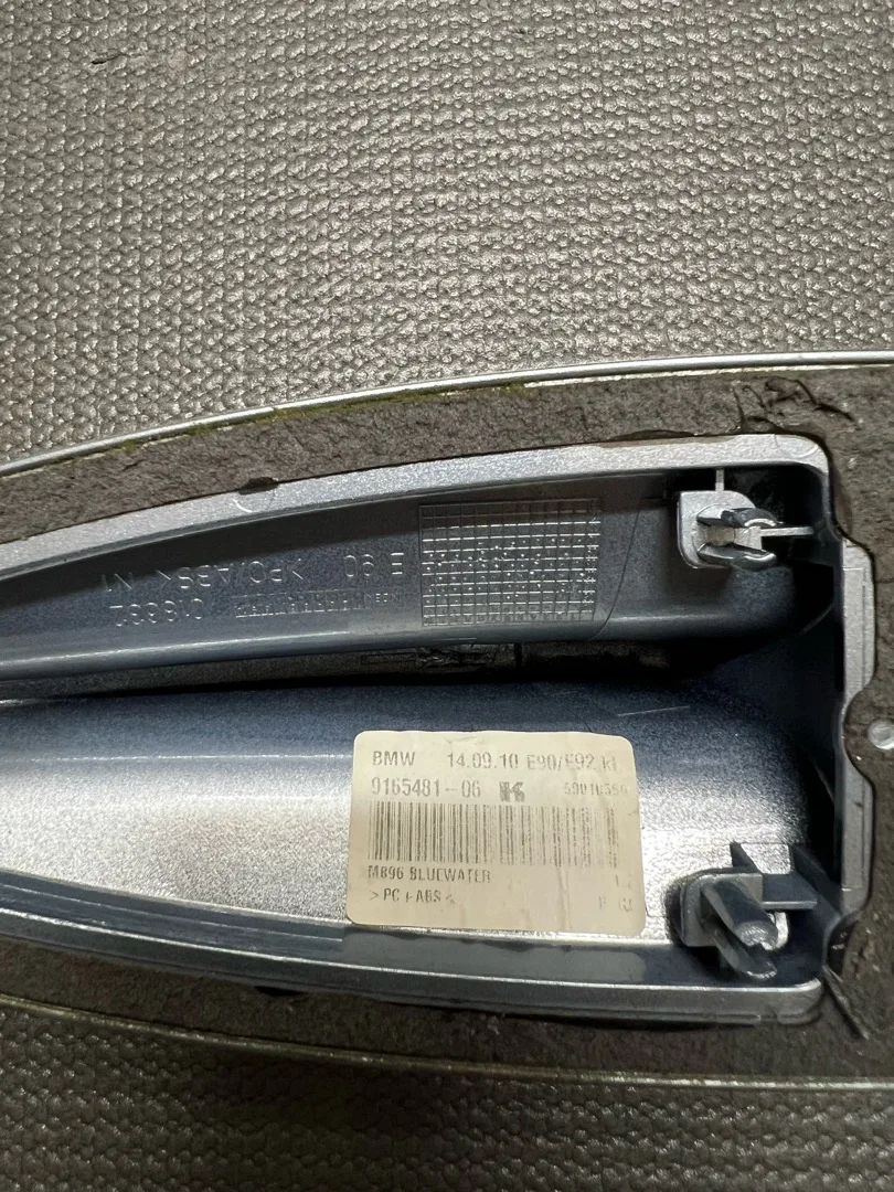 Корпус антенны на крыше BMW 3 E92/E93 рест. E92