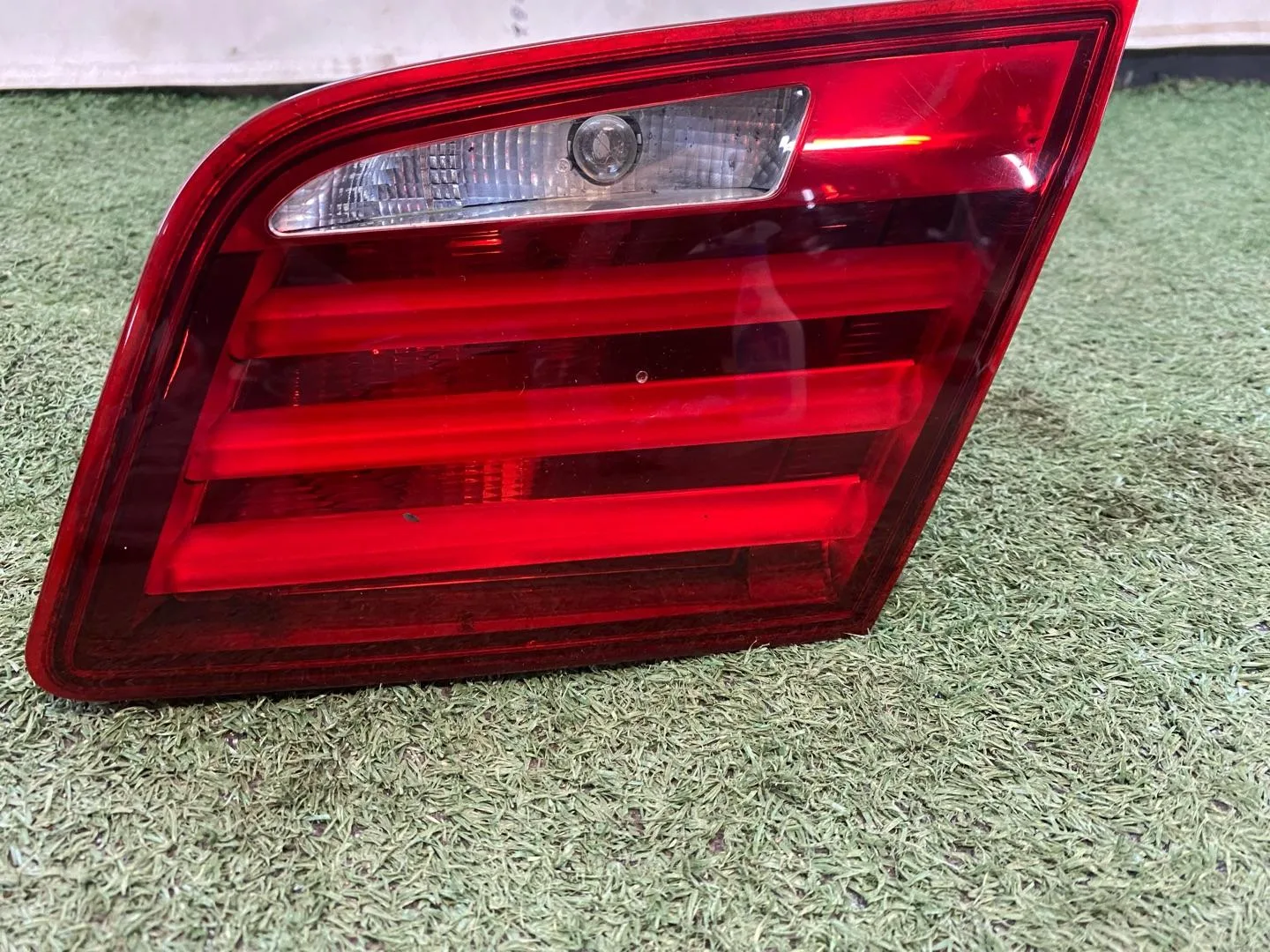 Фонарь крышки багажника правый BMW 5 F10/F11 F10