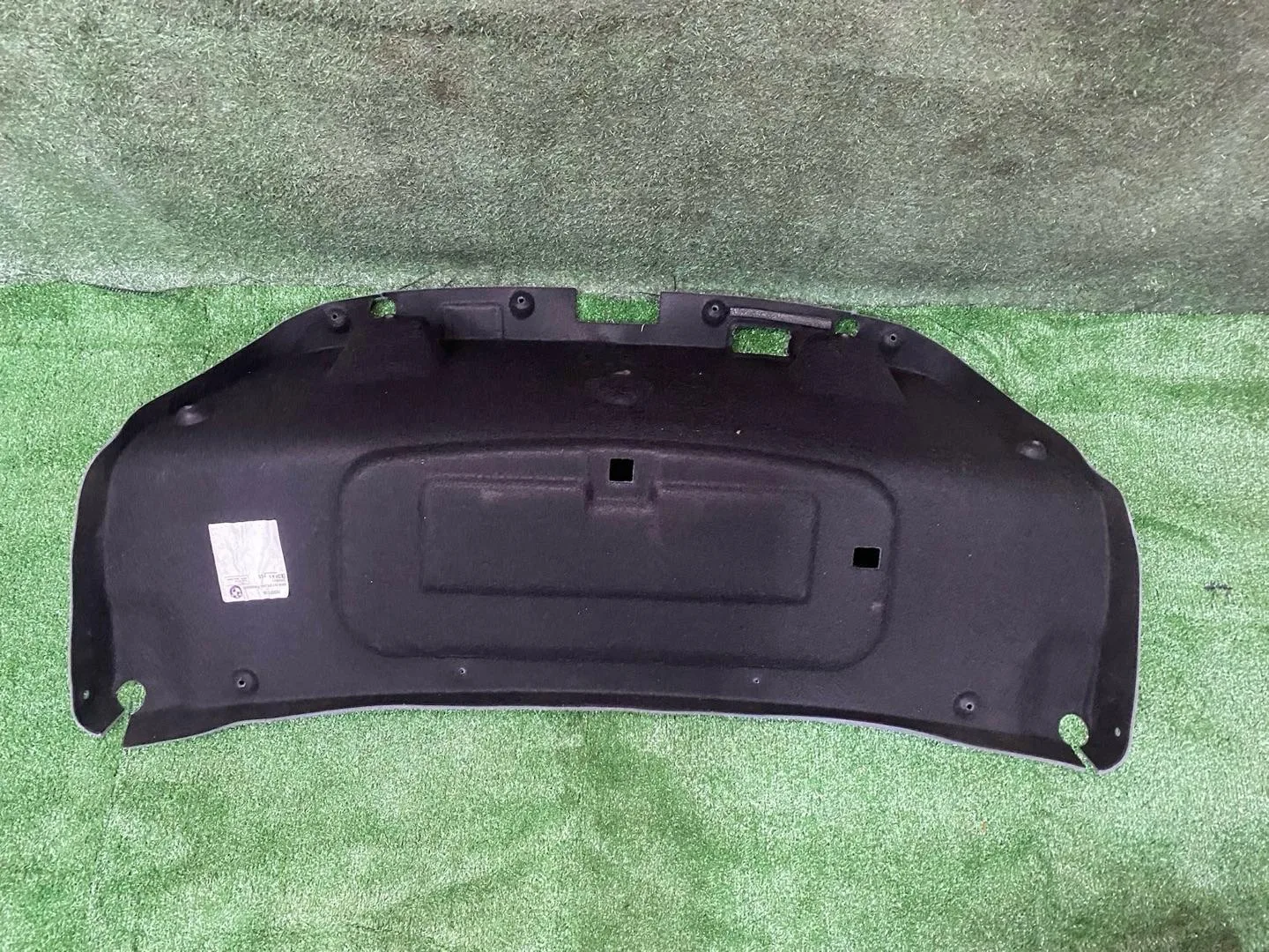 Обшивка крышки багажника BMW 7 F01/F02 F01 2010