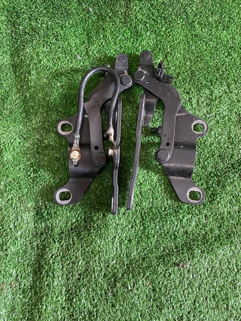 Петля капота BMW 3 E92/E93 E92 2007 7115264