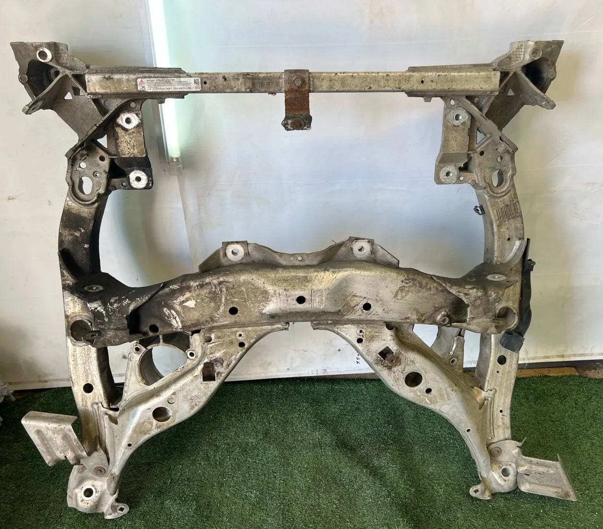 Передняя балка (подрамник) BMW 7 F01/F02 F01 2010