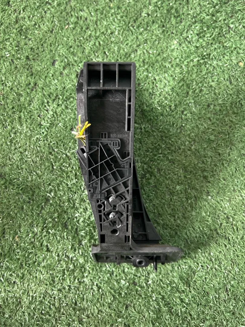 Педаль газа BMW 7 F01/F02 F01 2010 35426789998
