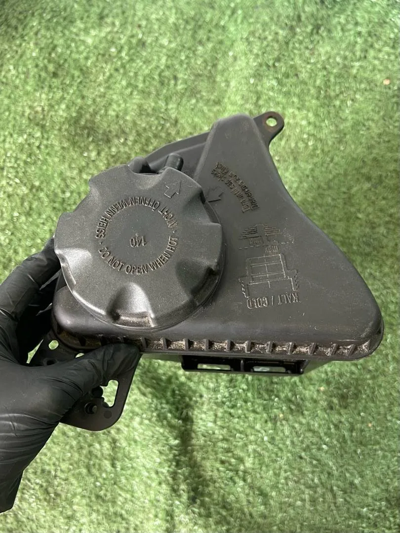 Бачок расширительный BMW 7 F01/F02 F01 2010