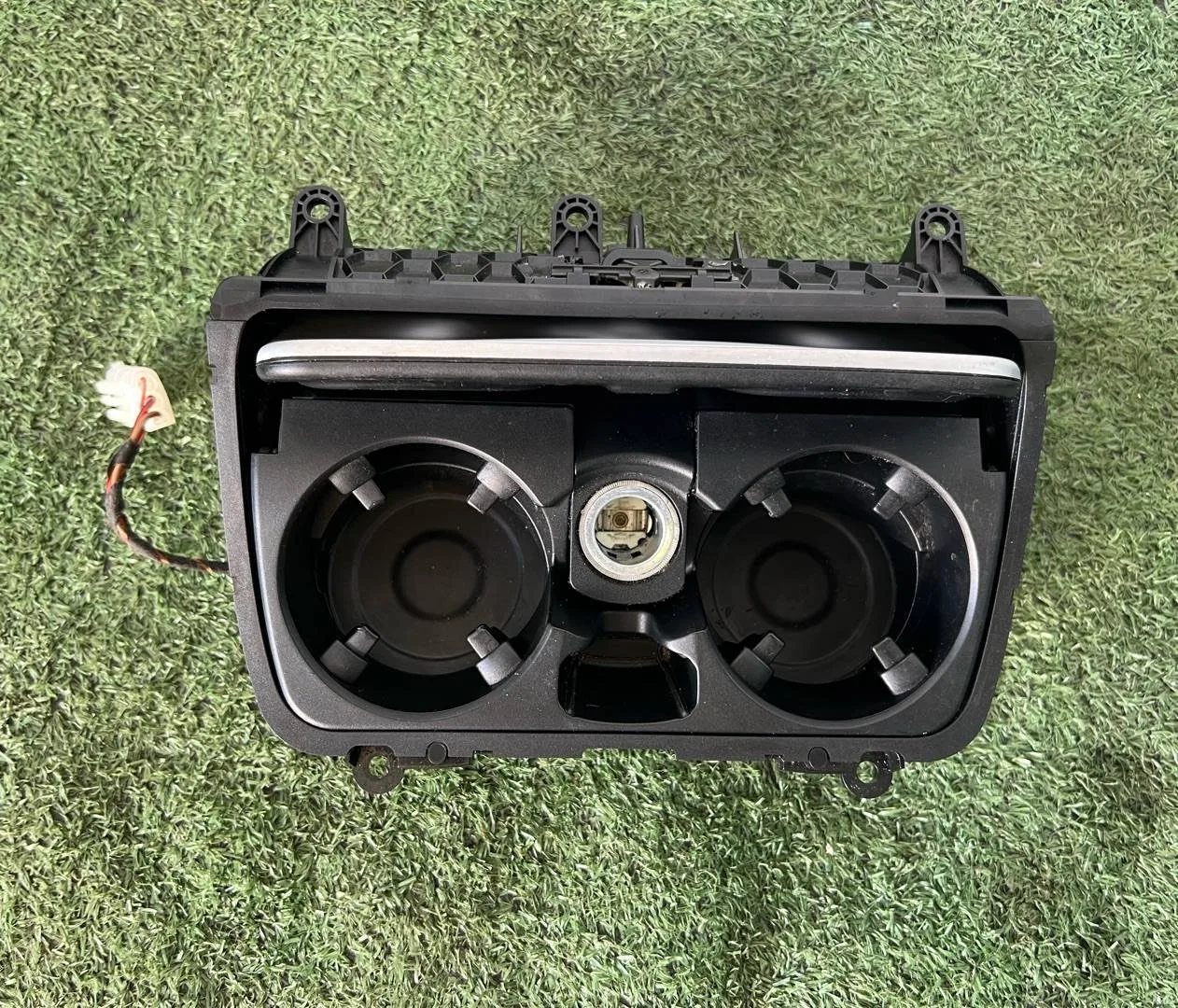 Подстаканник BMW 5 F10/F11 F10 2010 51169206401