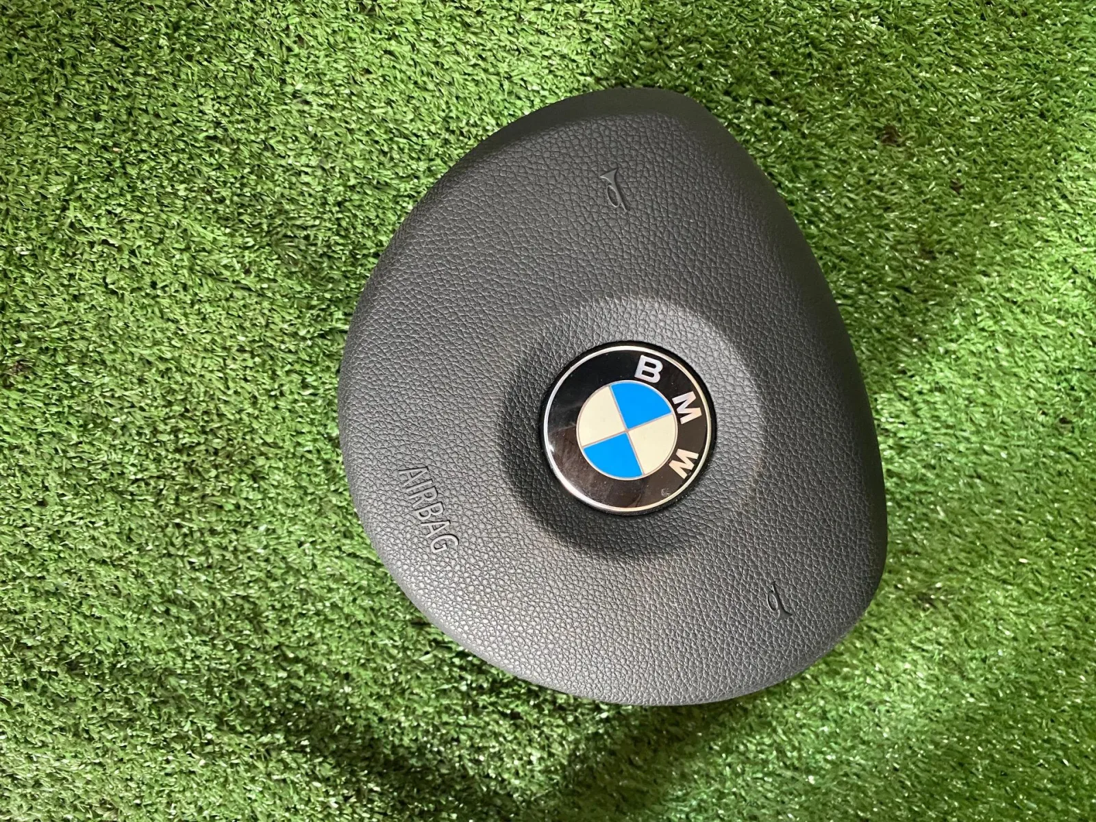 Руль BMW X1 E84 2010
