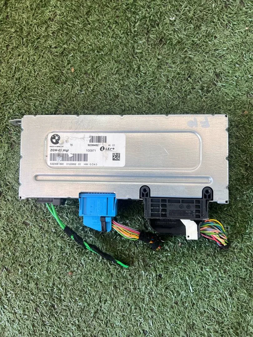 Блок управления ZGW BMW 5 F10/F11 F10 2010 9236462