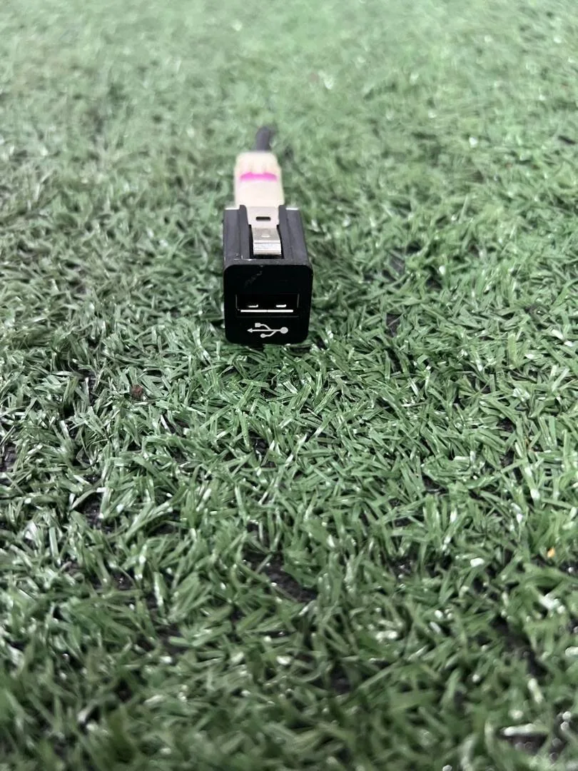 Разъем AUX / USB BMW 3 E90/E91 рест. E90 2011
