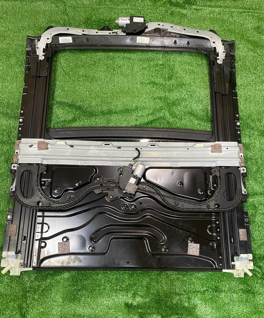 Люк BMW 7 F01/F02 F01 2010 7903815