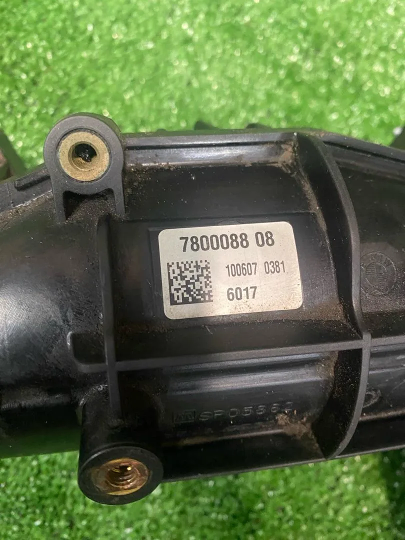 Впускной коллектор BMW 7 F01/F02 F01 2010