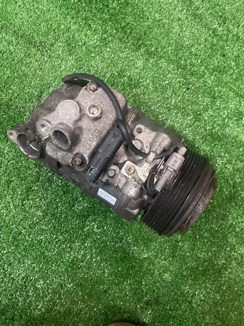 Компрессор кондиционера BMW 7 F01/F02 F01 2010