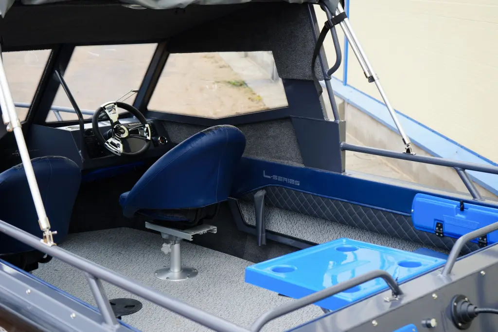 Катер (лодка) Berkut L Hard Top Open