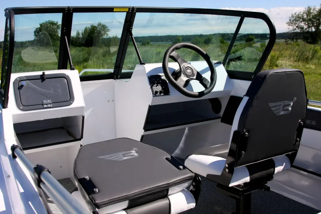 Катер (лодка) Berkut S-DC (Double Console)