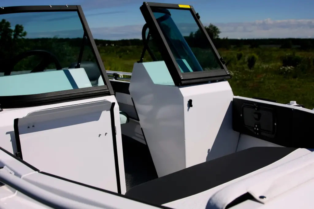 Катер (лодка) Berkut S-DC (Double Console)