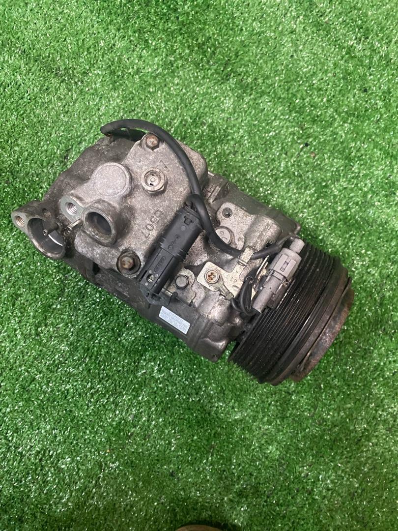 Компрессор кондиционера BMW 7 F01/F02 F01 2010