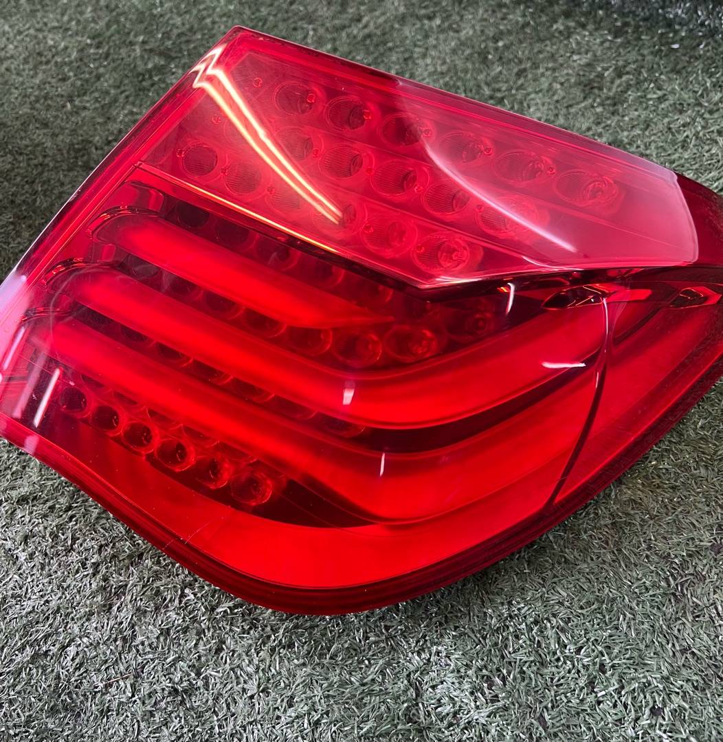 Фонарь задний правый BMW 7 F01/F02 F01 2010