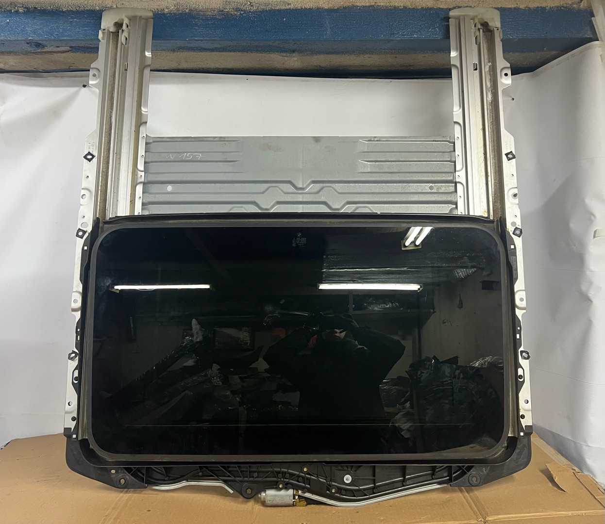 Люк BMW 3 E90/E91 рест. E90 2011 54137145920
