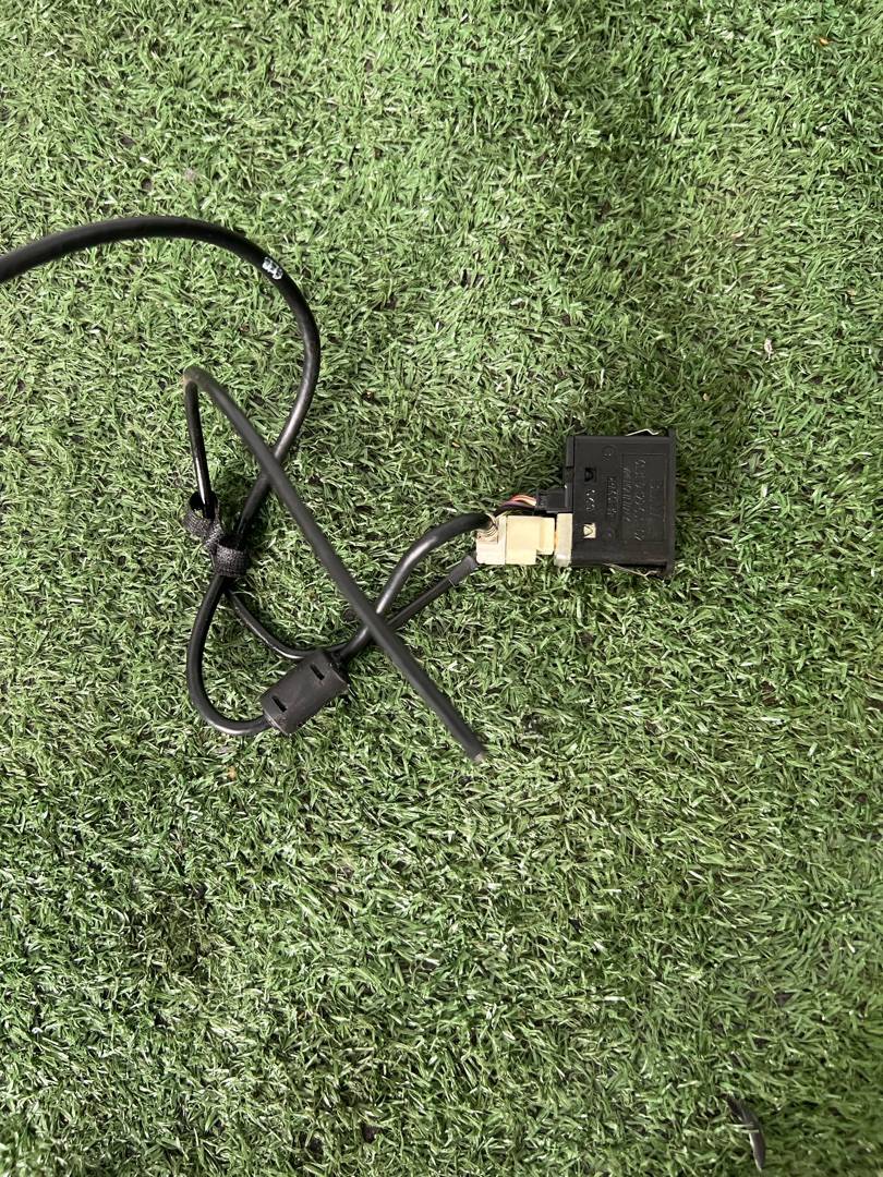 Разъем AUX / USB BMW 5 F10/F11 F10 2010