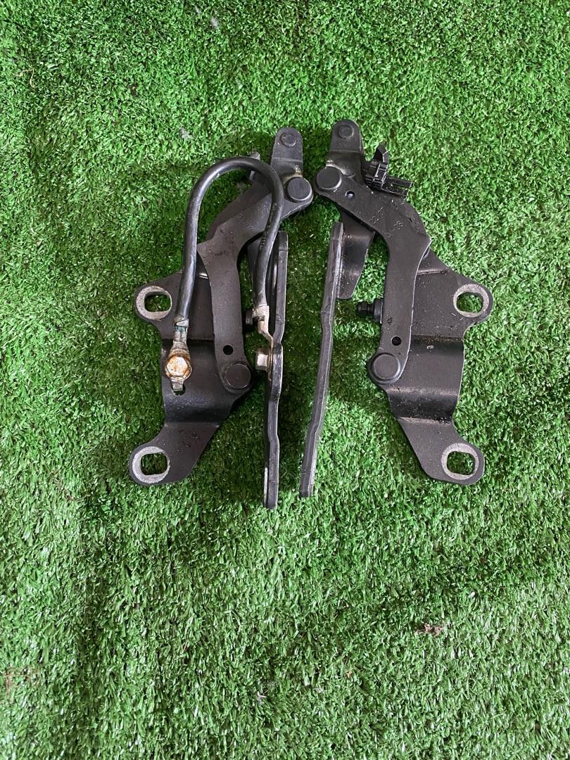 Петля капота BMW 3 E92/E93 E92 2007 7115264