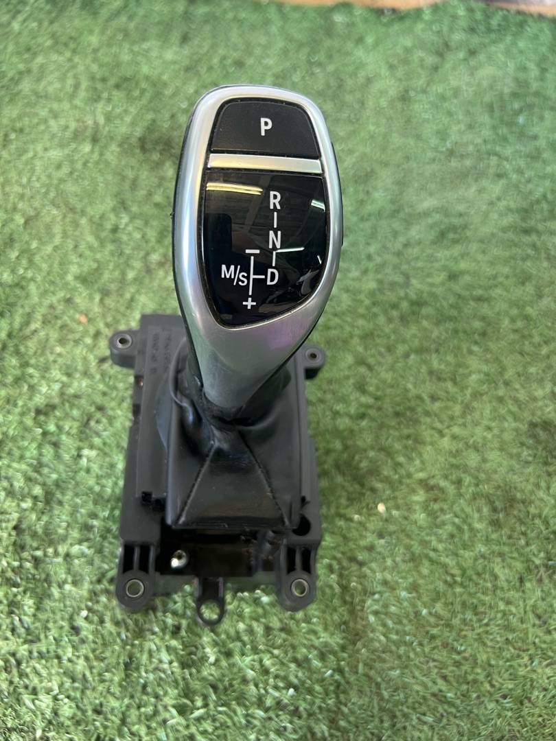 Модуль управления селектора АКПП BMW 5 F10/F11 F10