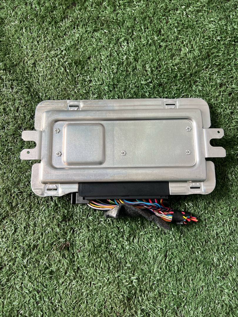 Блок управления пневмоподвеской BMW 7 F01/F02 F01