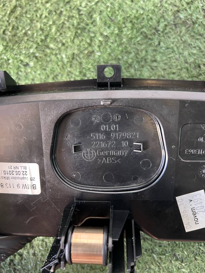 Подстаканник BMW 7 F01/F02 F01 2010 51169113863
