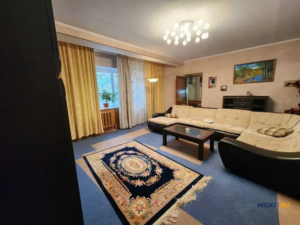 3-комн. квартира, 130 м², 1/10 эт.