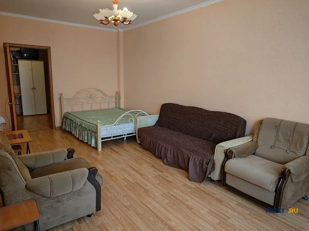 2-комн. квартира, 72 м², 6/8 эт.