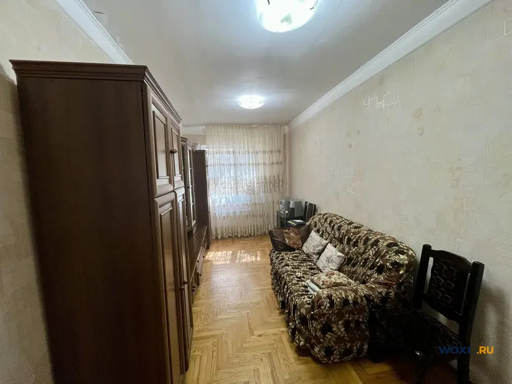 Дом 180 м² на участке 4 сот.