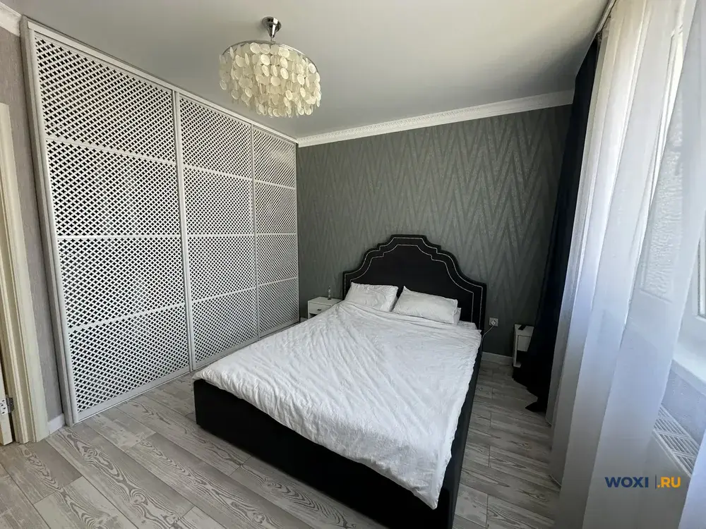 2-комн. квартира, 50 м², 1/18 эт.