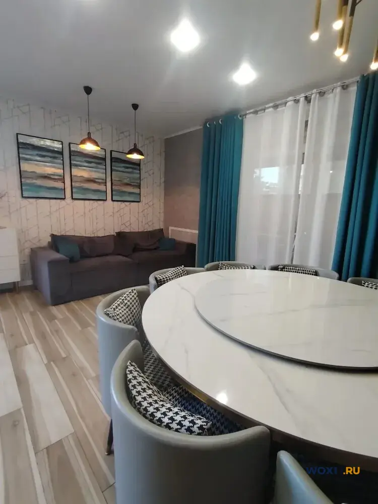Дом 160 м² на участке 5 сот.