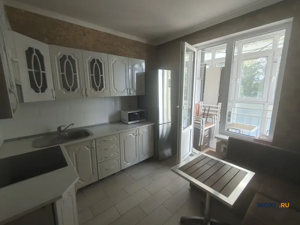 1-комн. квартира, 37 м², 2/5 эт.