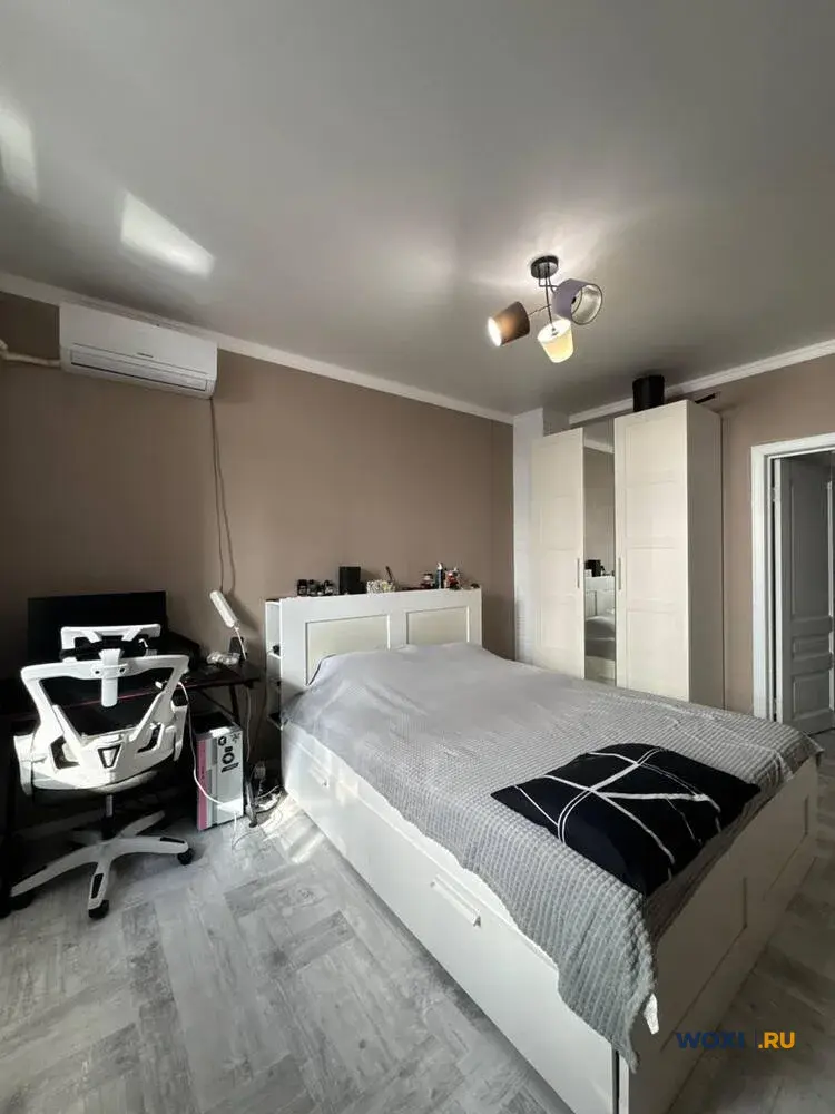 2-комн. квартира, 57 м², 2/5 эт.