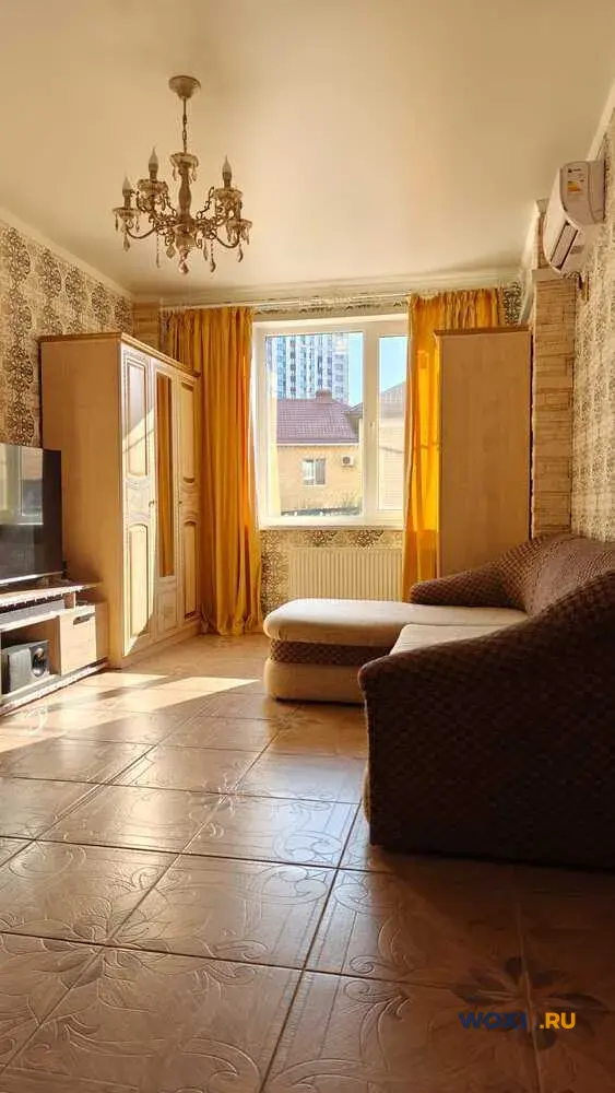 1-комн. квартира, 38 м², 1/13 эт.