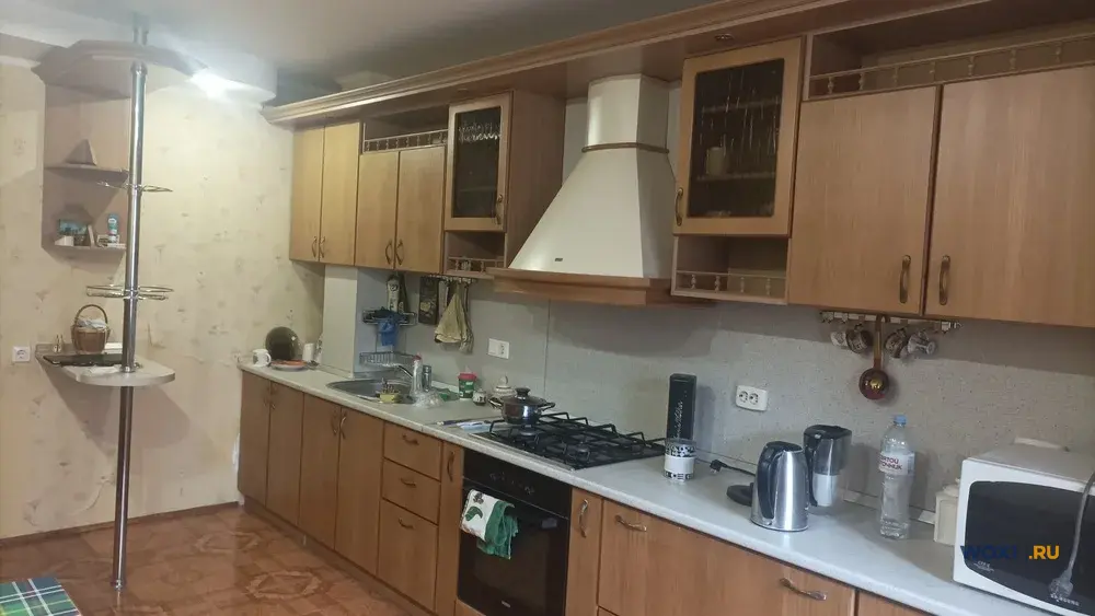3-комн. квартира, 105 м², 1/6 эт.