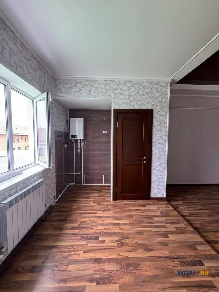 2-комн. квартира, 82 м², 3/4 эт.