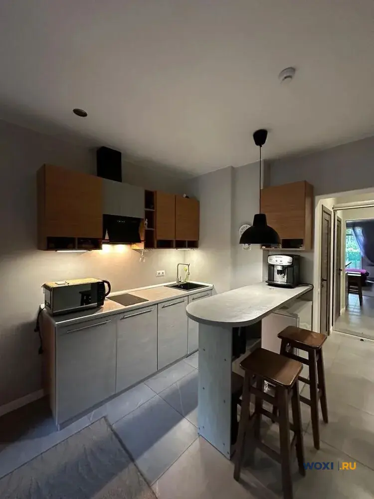 Квартира-студия, 28 м², 1/9 эт.