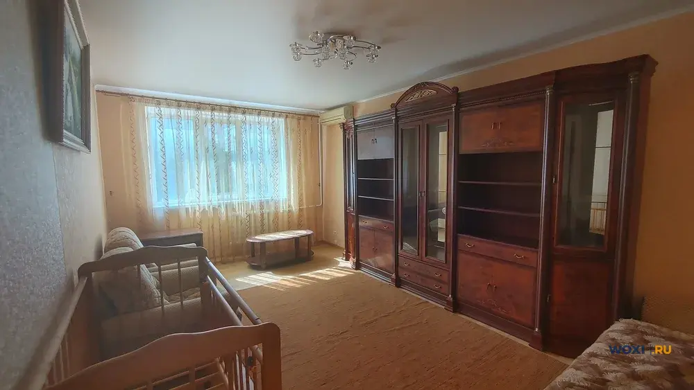 2-комн. квартира, 65 м², 4/6 эт.