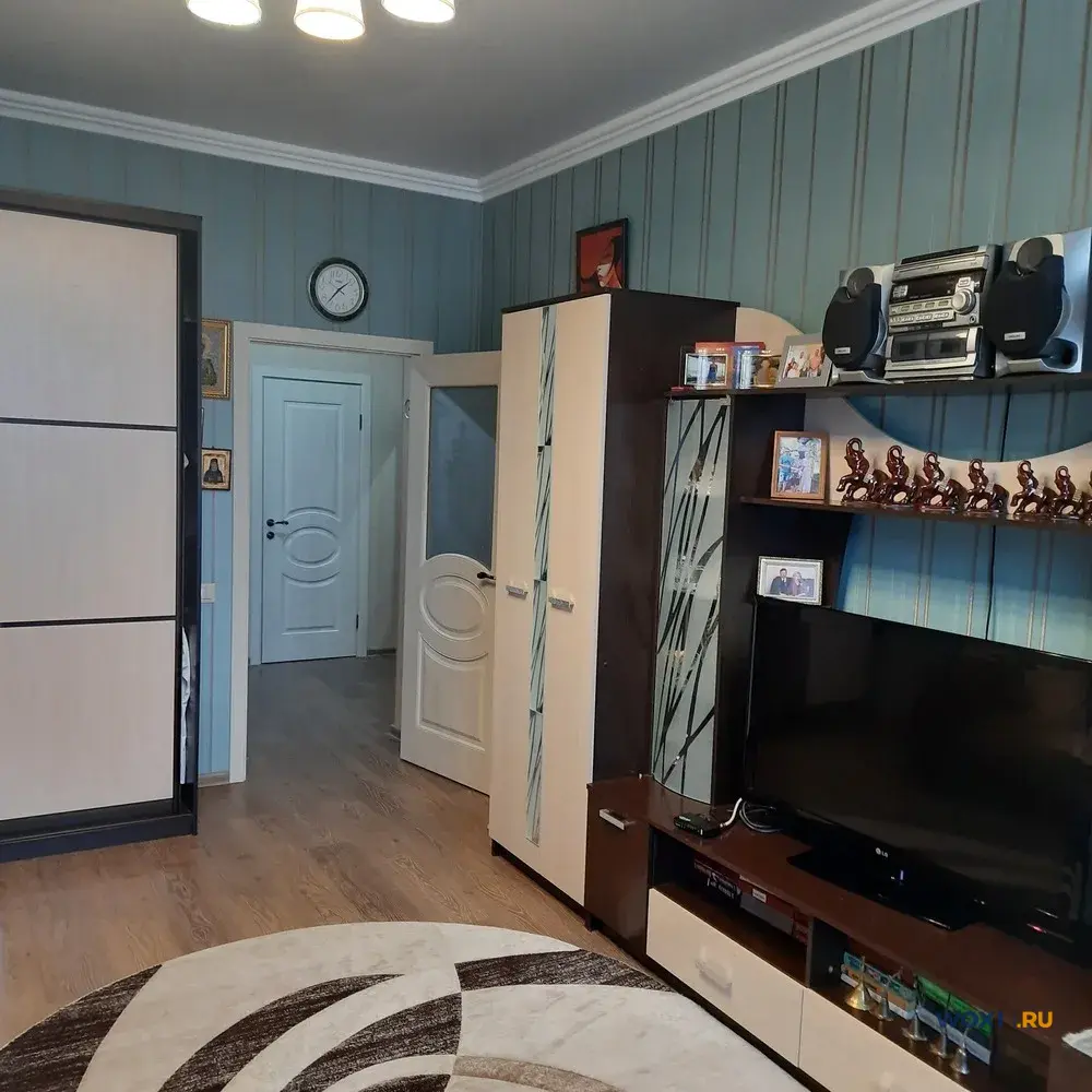 2-комн. квартира, 52 м², 2/4 эт.