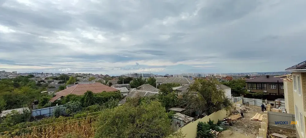 Дом 180 м² на участке 4 сот.