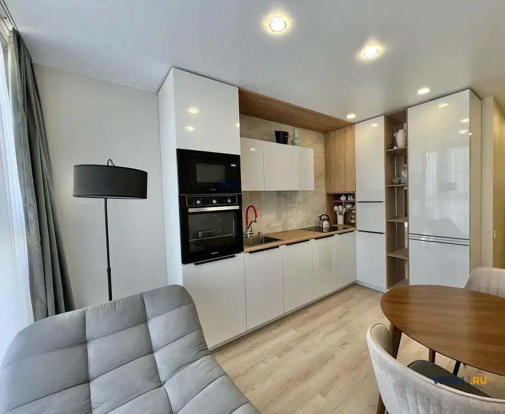 2-комн. квартира, 62 м², 3/9 эт.