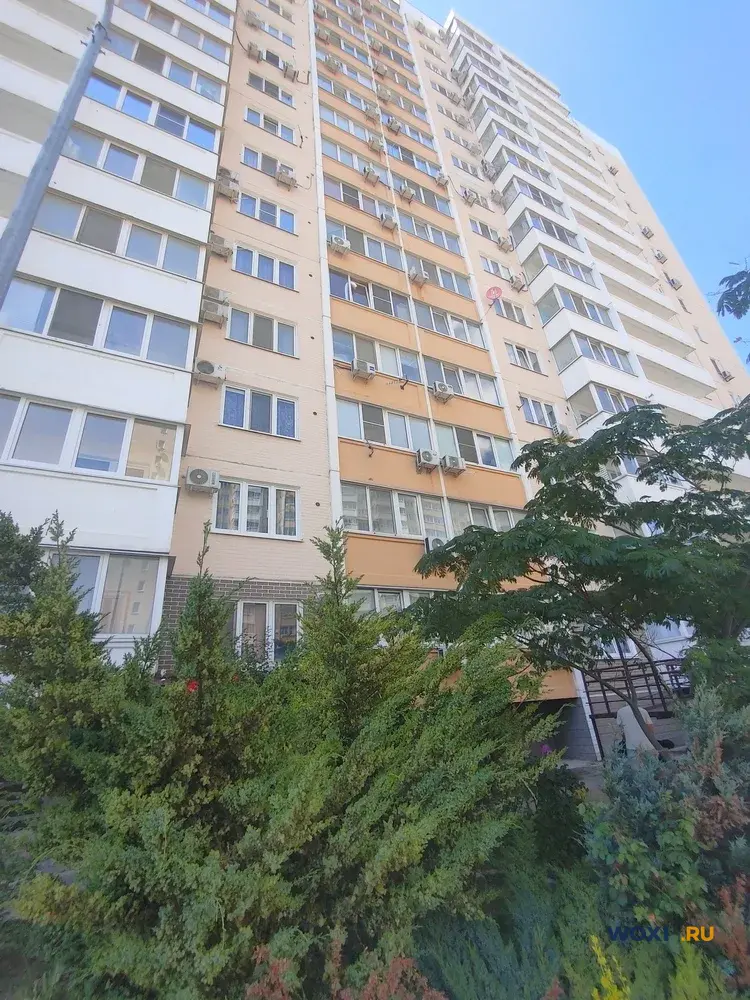 1-комн. квартира, 42 м², 8/16 эт.