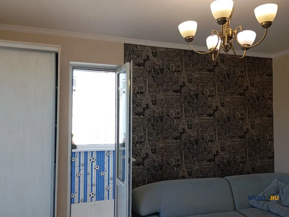 2-комн. квартира, 77 м², 8/9 эт.